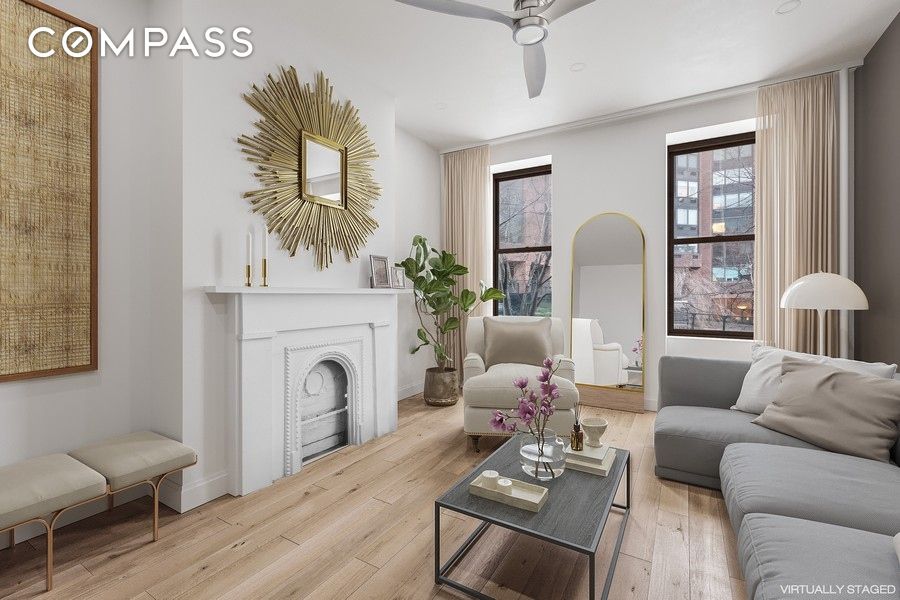 208 E 90th Street 2W