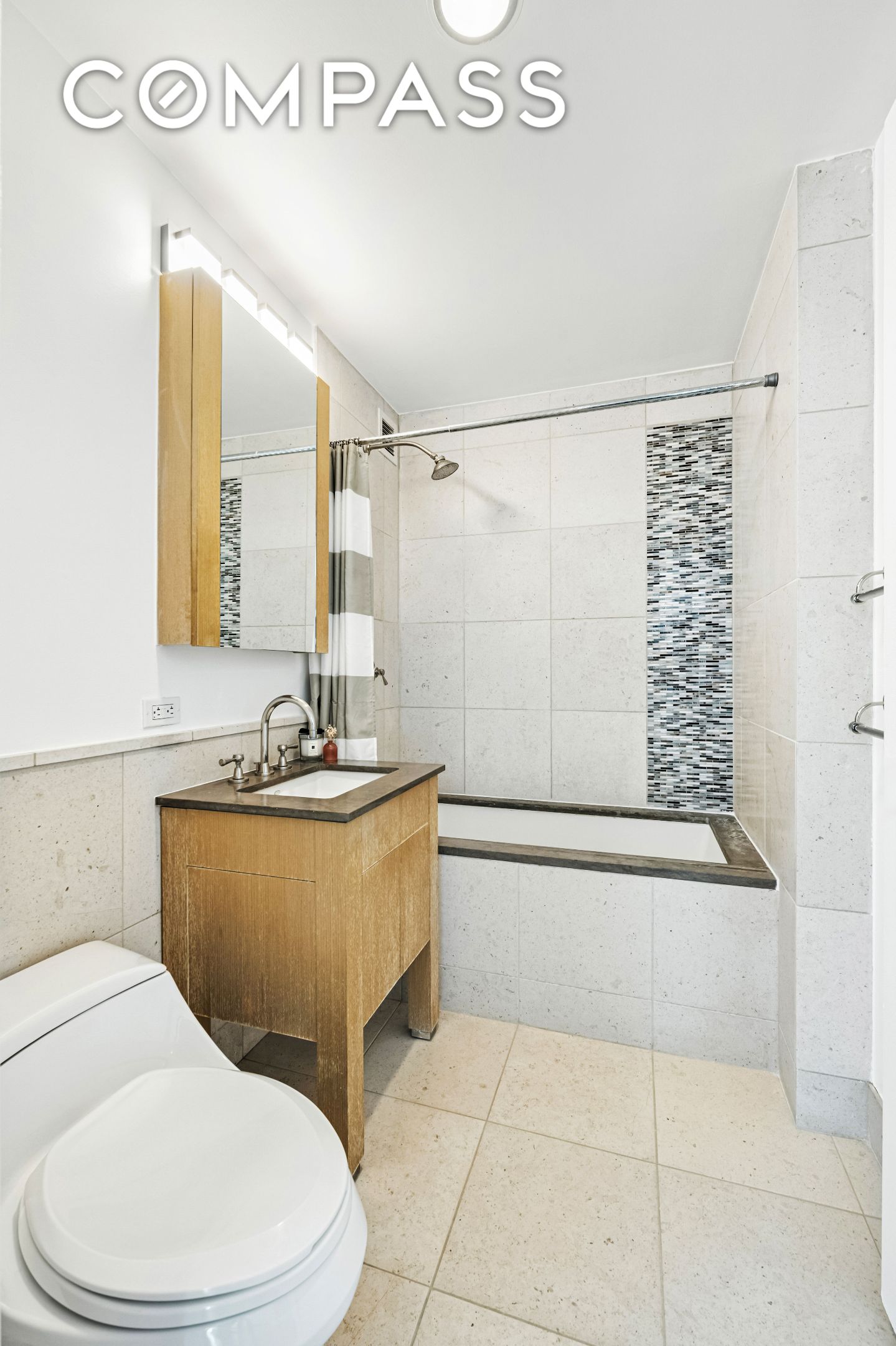 350 W 42nd Street 6K