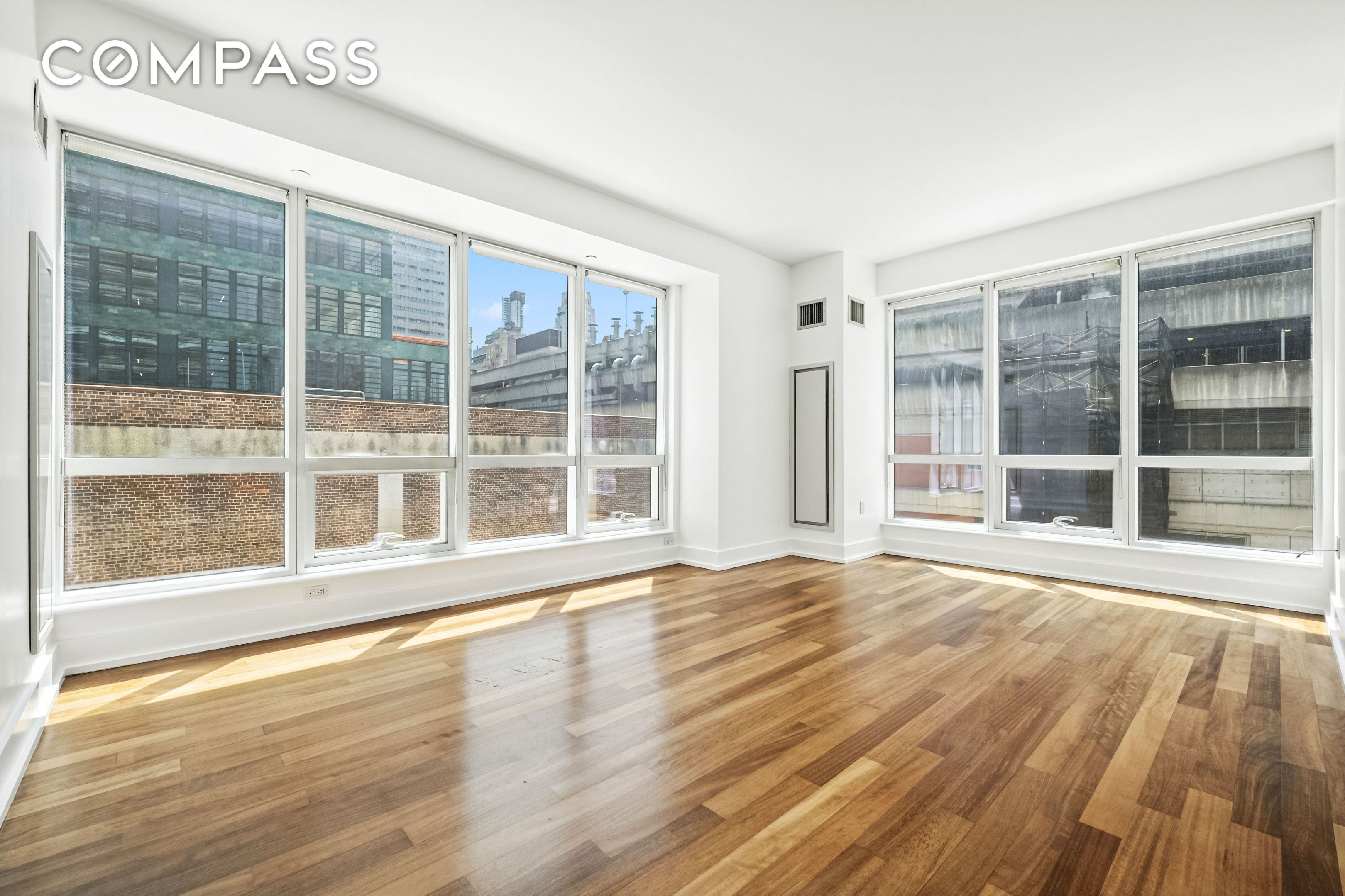 350 W 42nd Street 6K