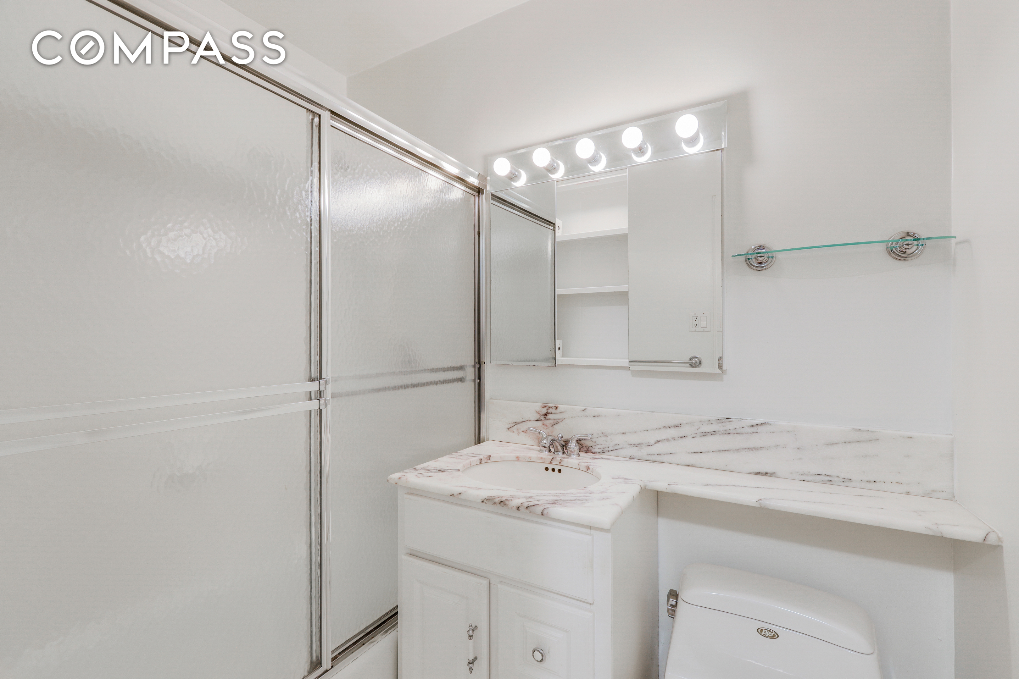 399 E 72nd Street 14D