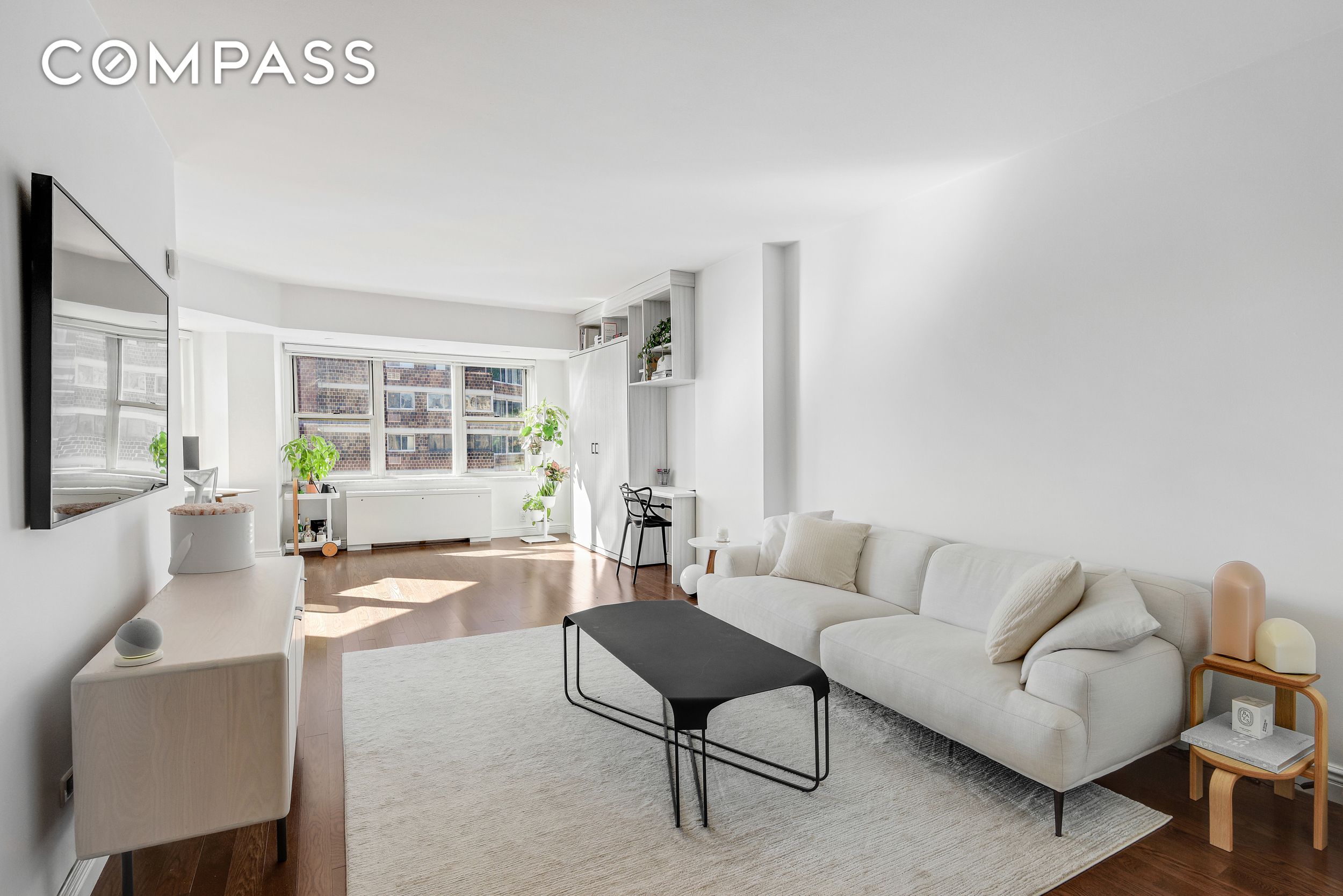 305 E 24th Street PHL