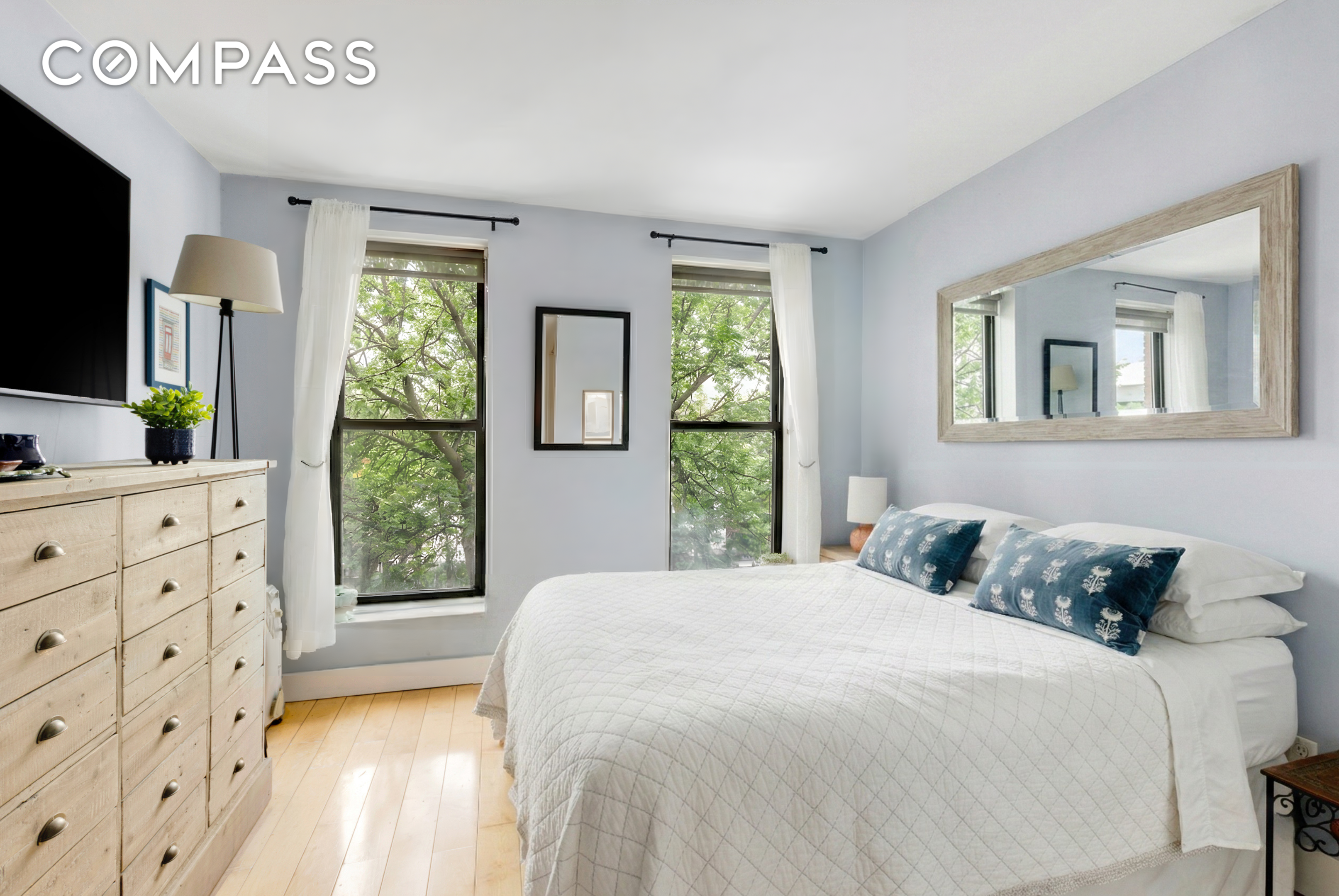 535 Clinton Street 2B