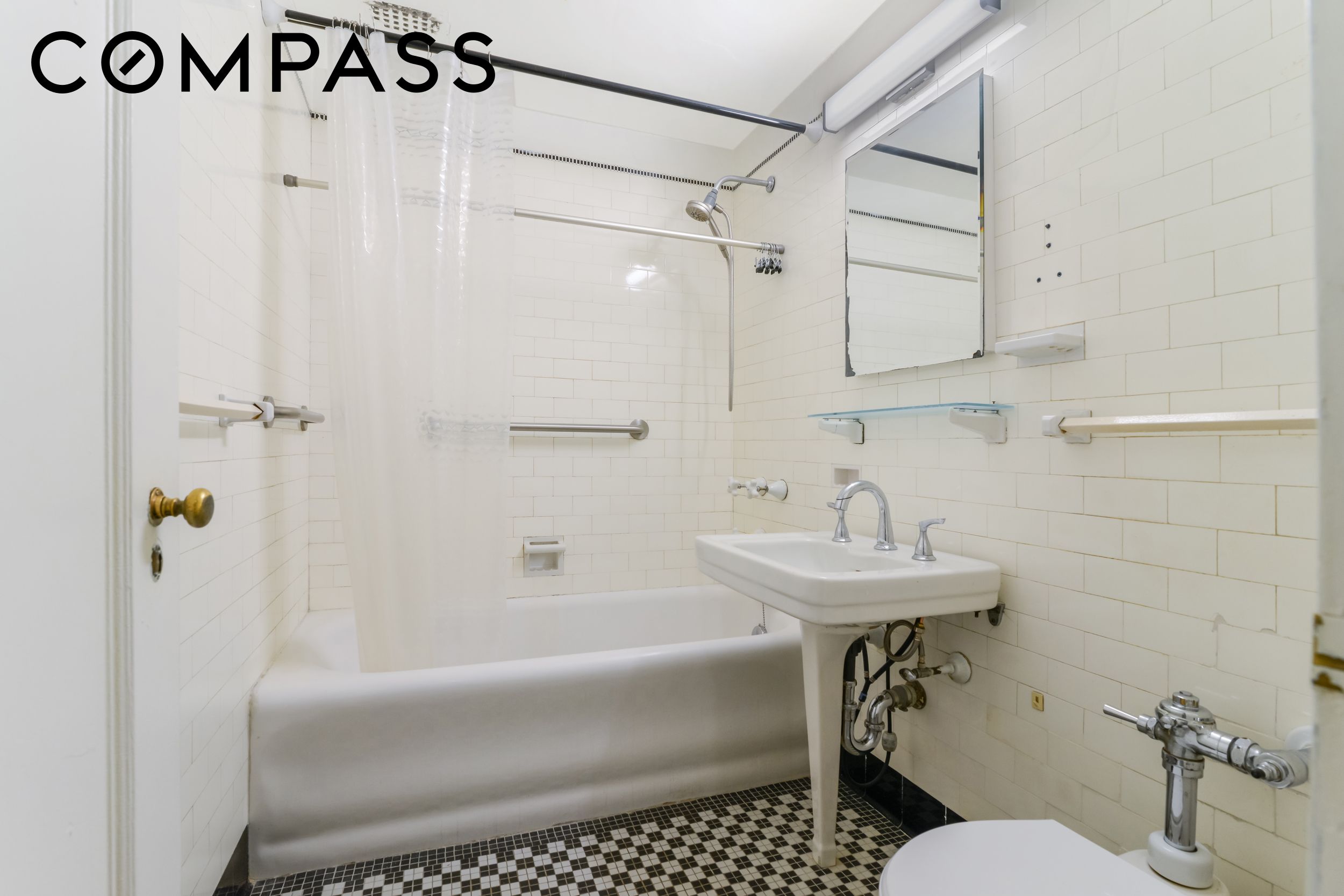 201 W 16th Street 3C