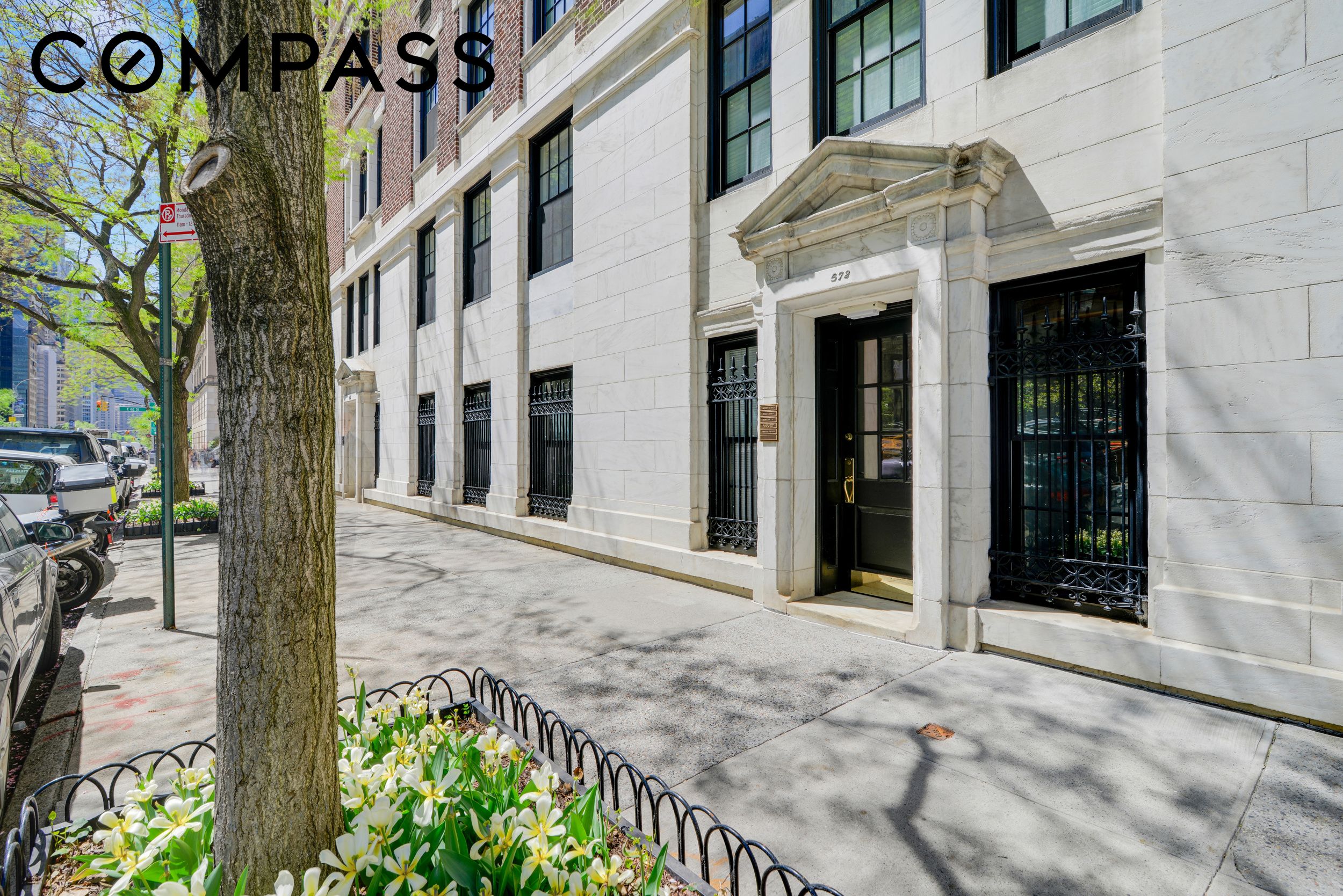 570 Park Avenue GROUND D