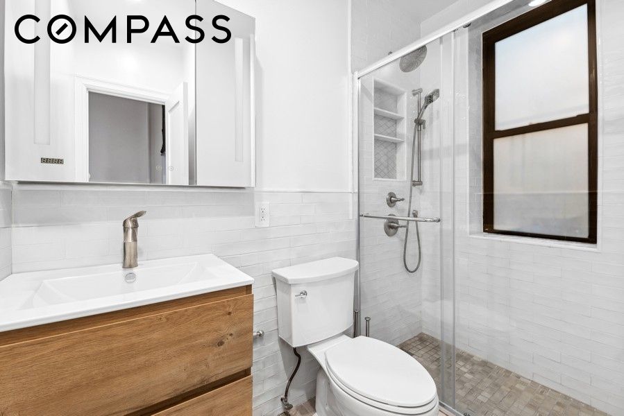 208 E 90th Street 2W