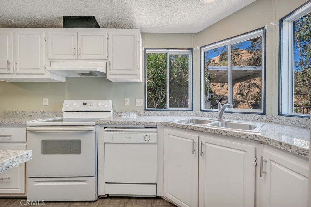 24425 Woolsey Canyon Rd 87