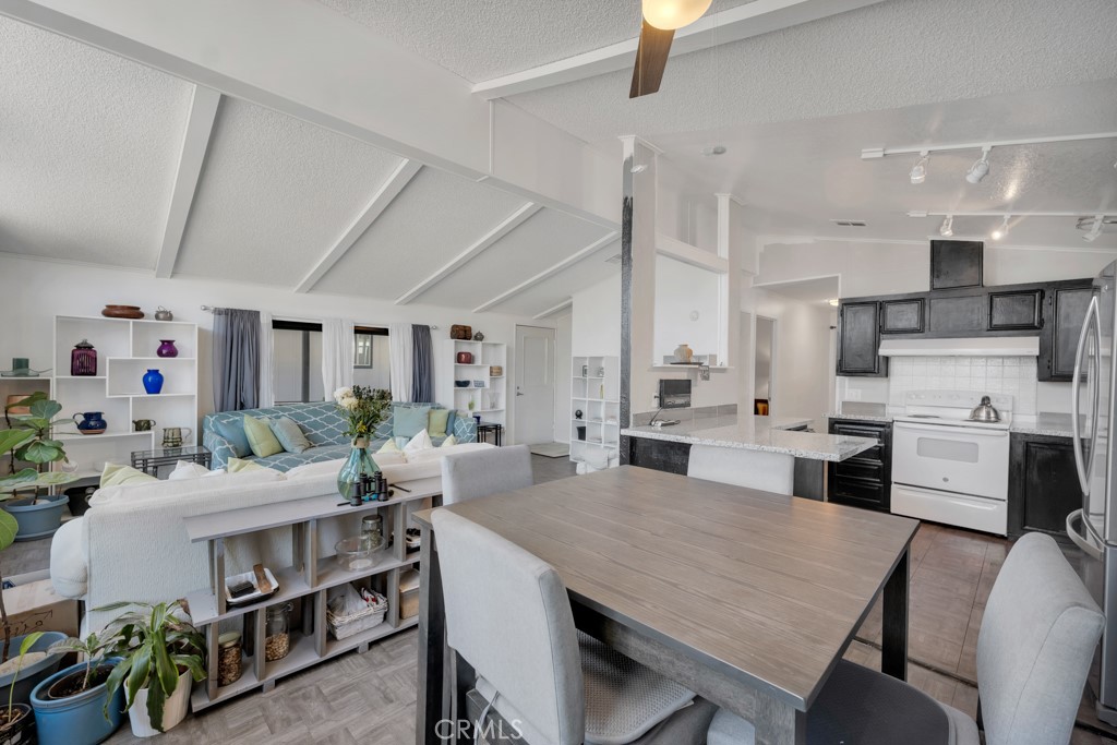 24425 Woolsey Canyon Road 85