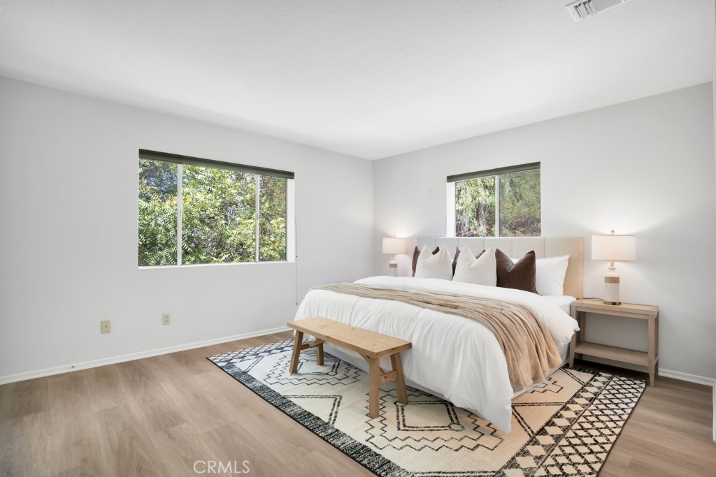 757 E Avenue 43