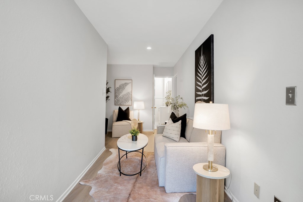 757 E Avenue 43