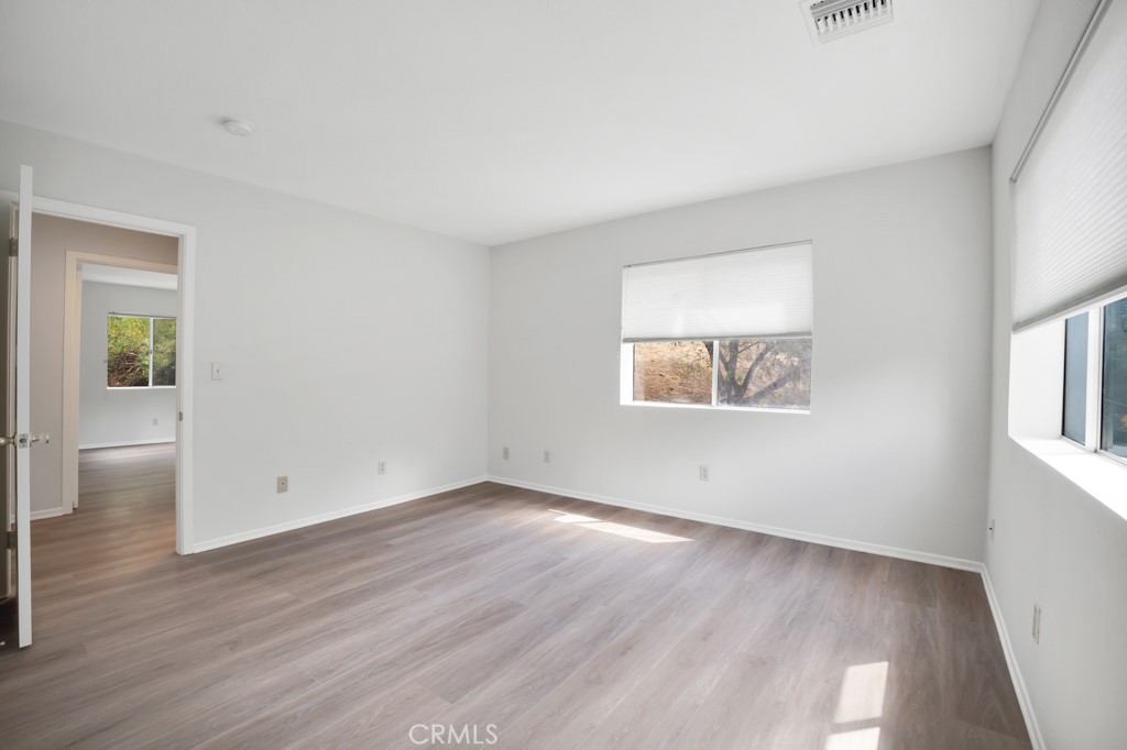 757 E Avenue 43
