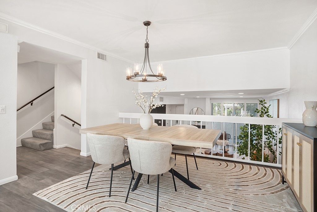 6246 1/2 Shoup Avenue