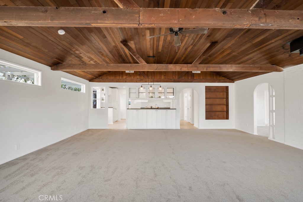 8207 White Oak Avenue