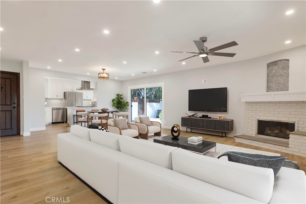 2254 Cross St.