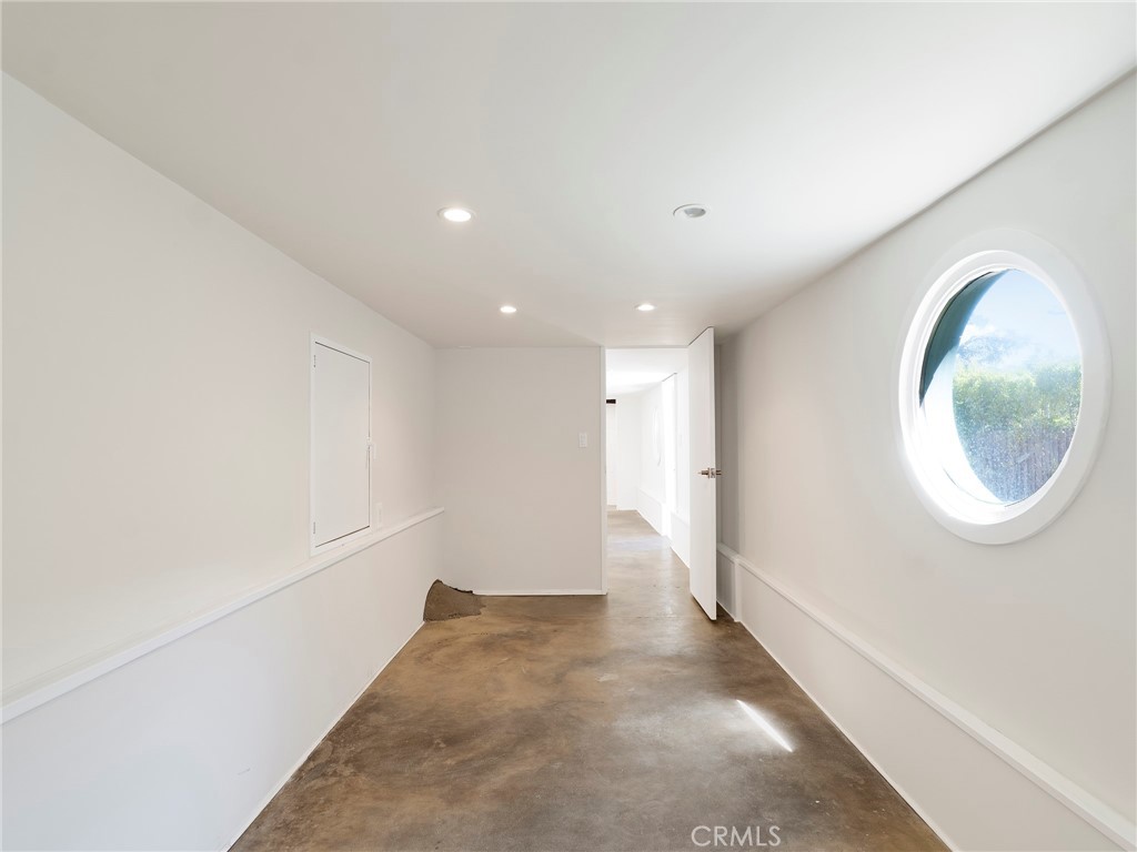2254 Cross St.