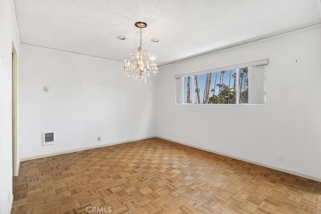 7560 Hollywood Boulevard 110