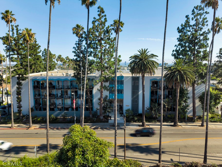 7560 Hollywood Boulevard 110
