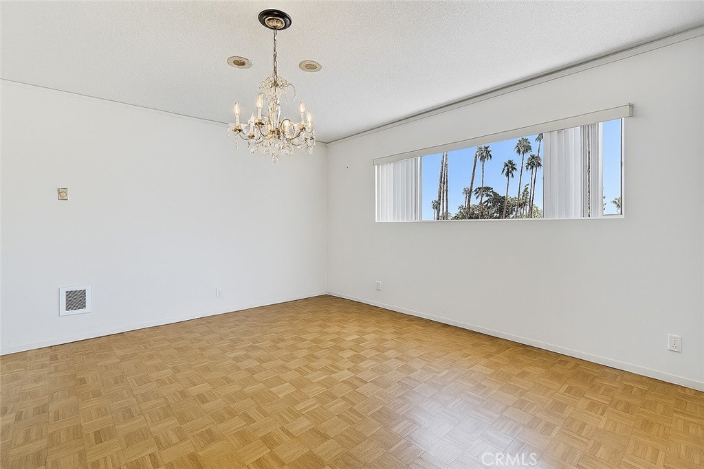 7560 Hollywood Boulevard 110