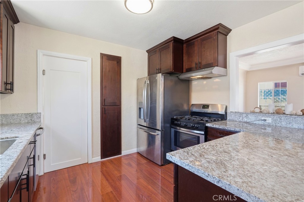 26051 Governor Ave.