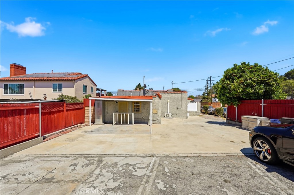 26051 Governor Ave.