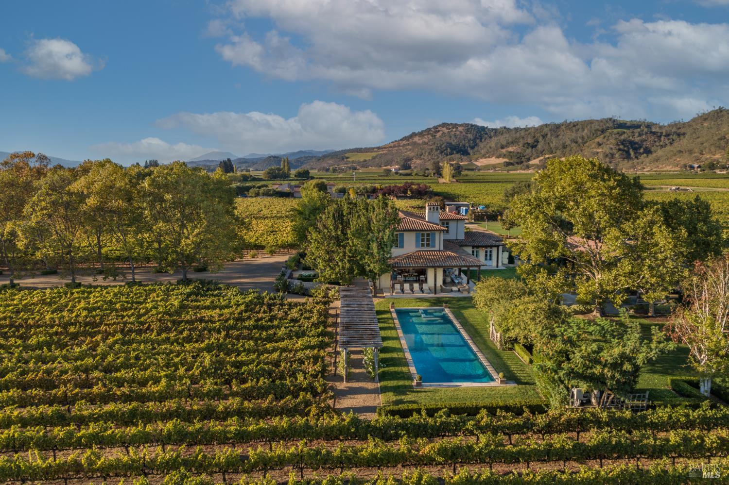 1032 Ponti Road