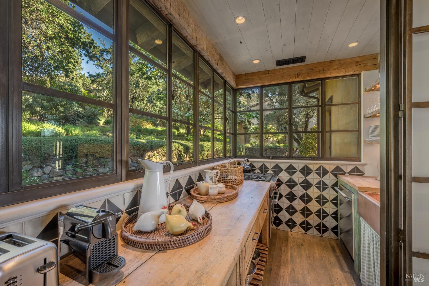 40 Long Ranch Road