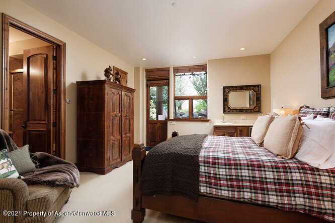 1243 E Cooper Street Unit: Unit A