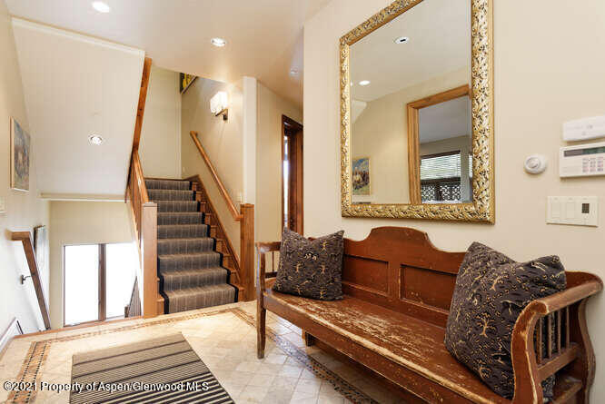 1243 E Cooper Street Unit: Unit A