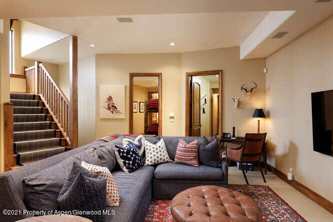 1243 E Cooper Street Unit: Unit A