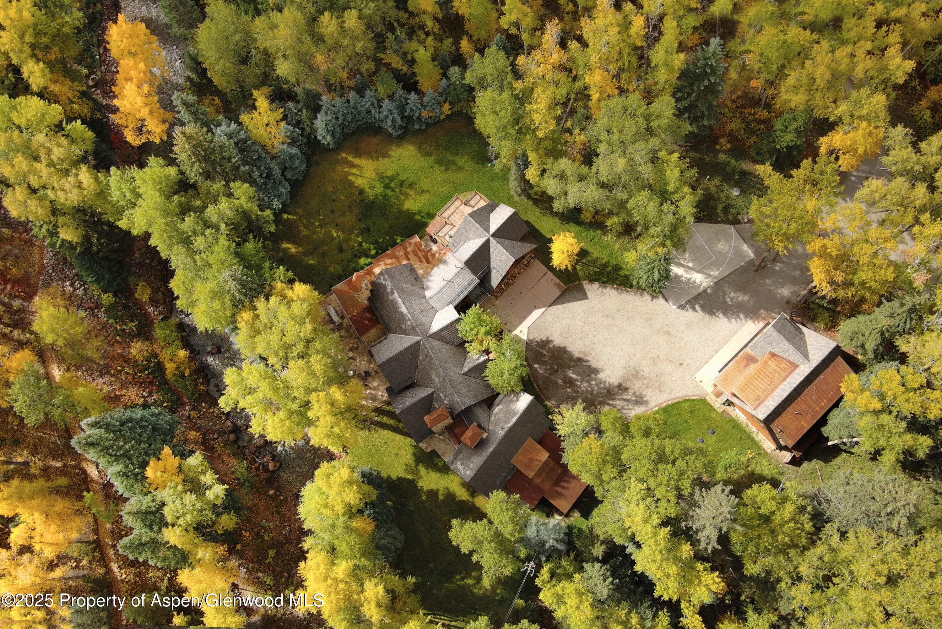 143 N Conundrum Creek Road