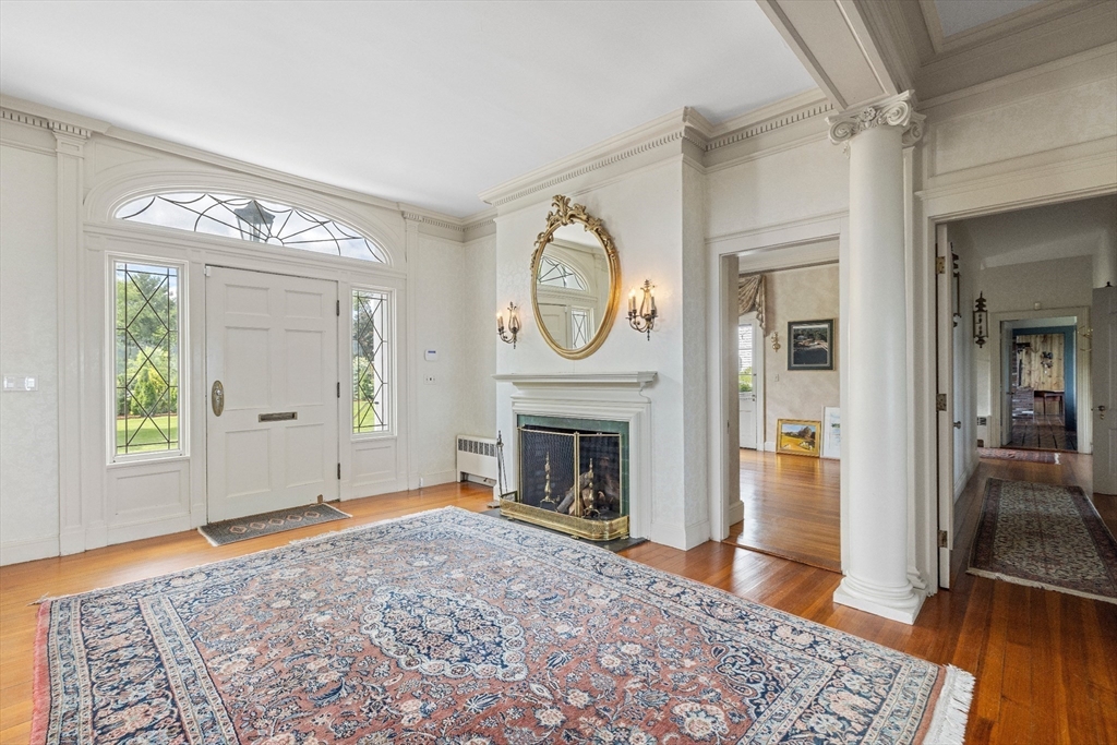 4 Broadmere Way