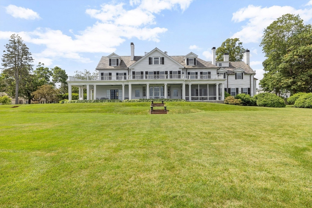 4 Broadmere Way