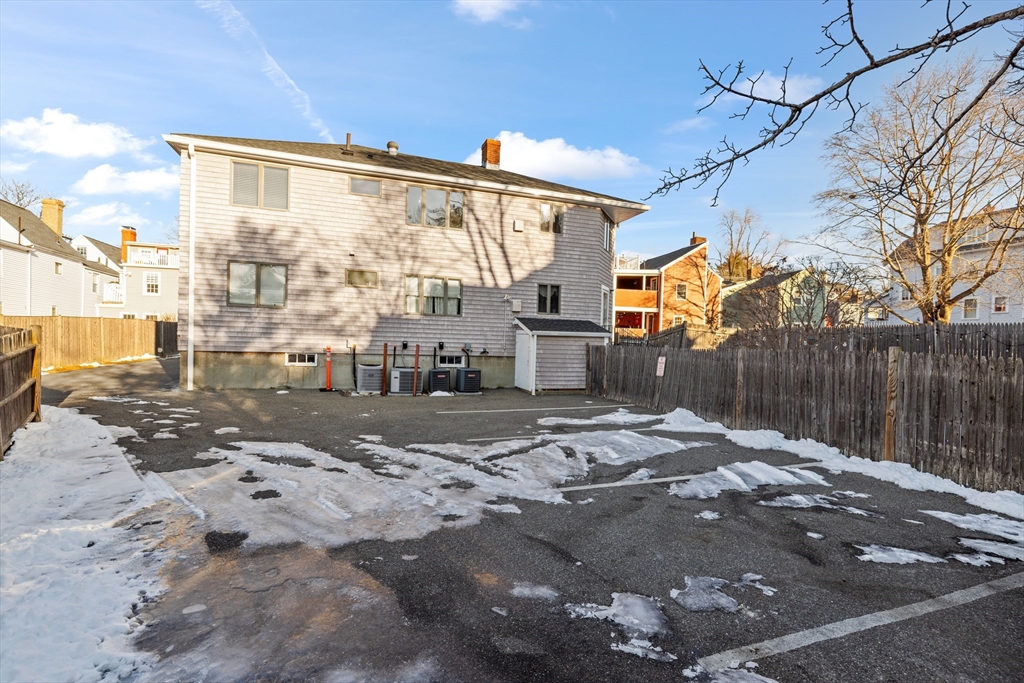 230 Washington St # H