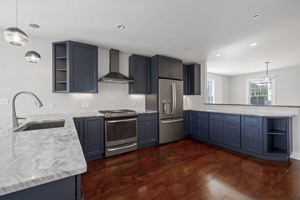 3 Lincoln Avenue