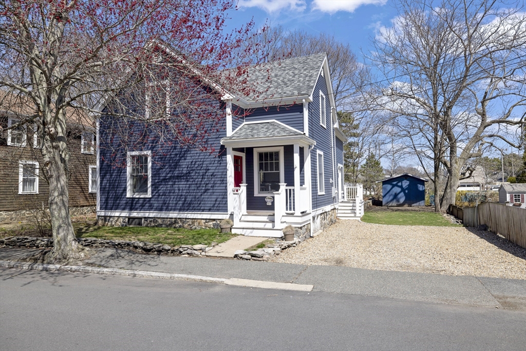 3 Lincoln Avenue