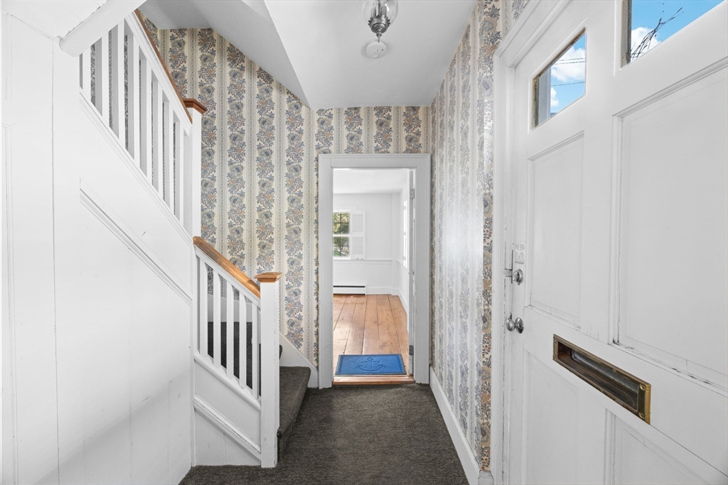 127 Derby St # 1
