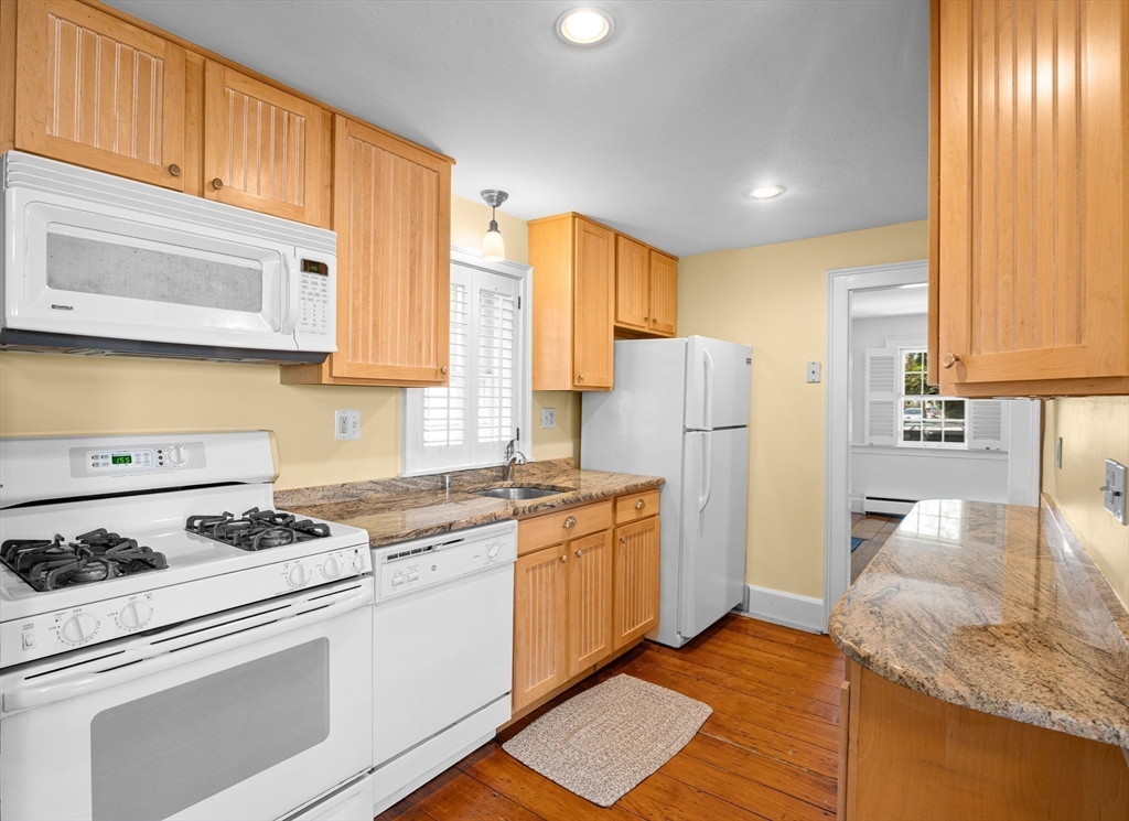 127 Derby St # 1