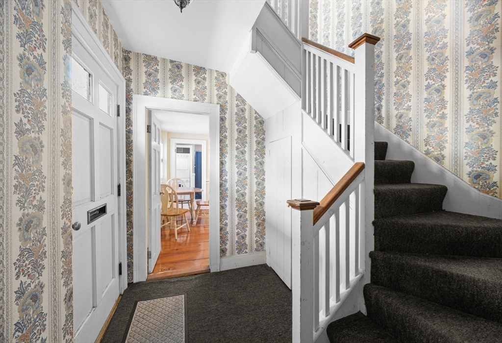 127 Derby St # 1