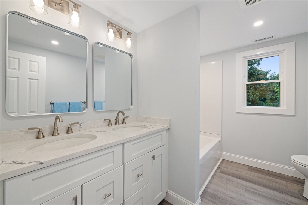 29 Village St # 1