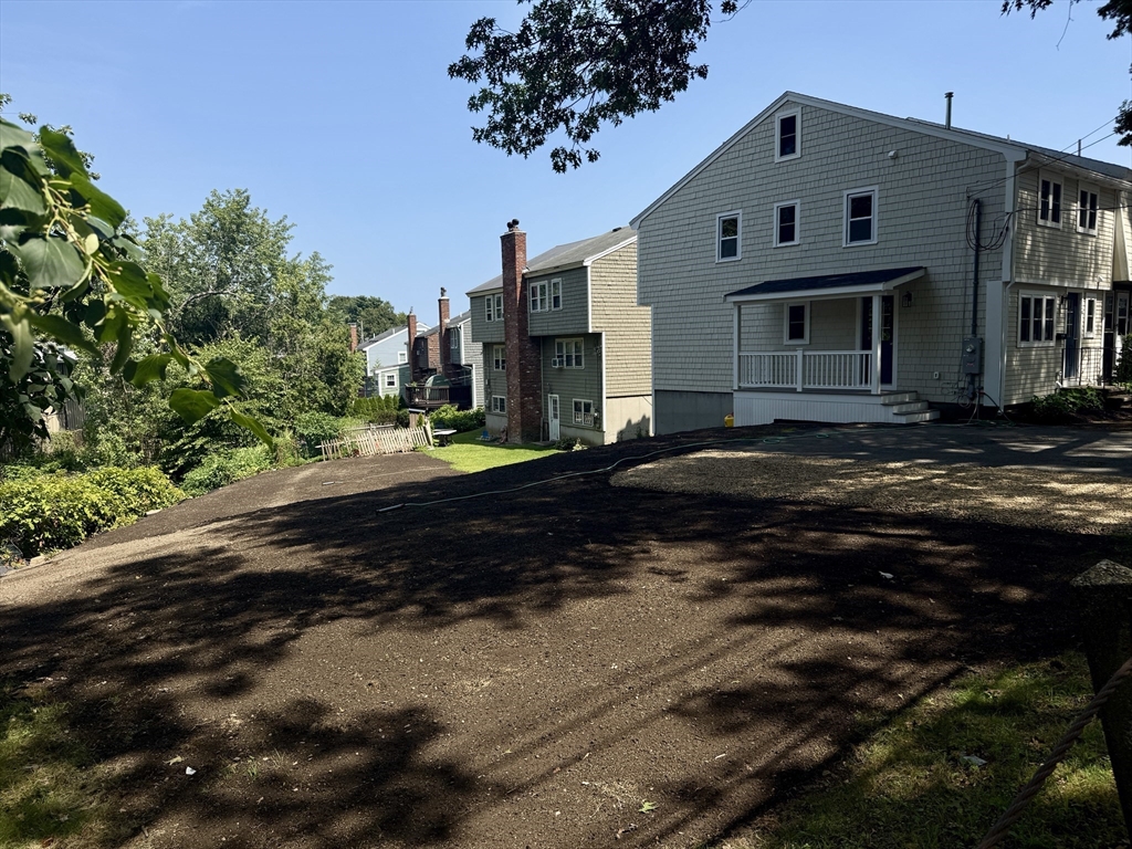 29 Village St # 1