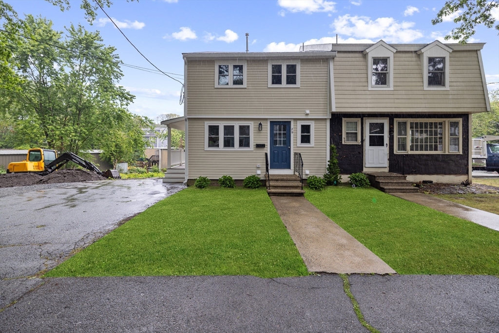 29 Village St # 1
