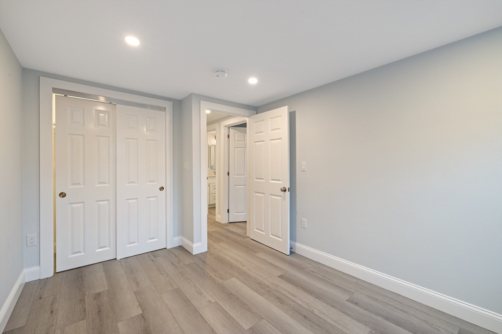 29 Village St # 1