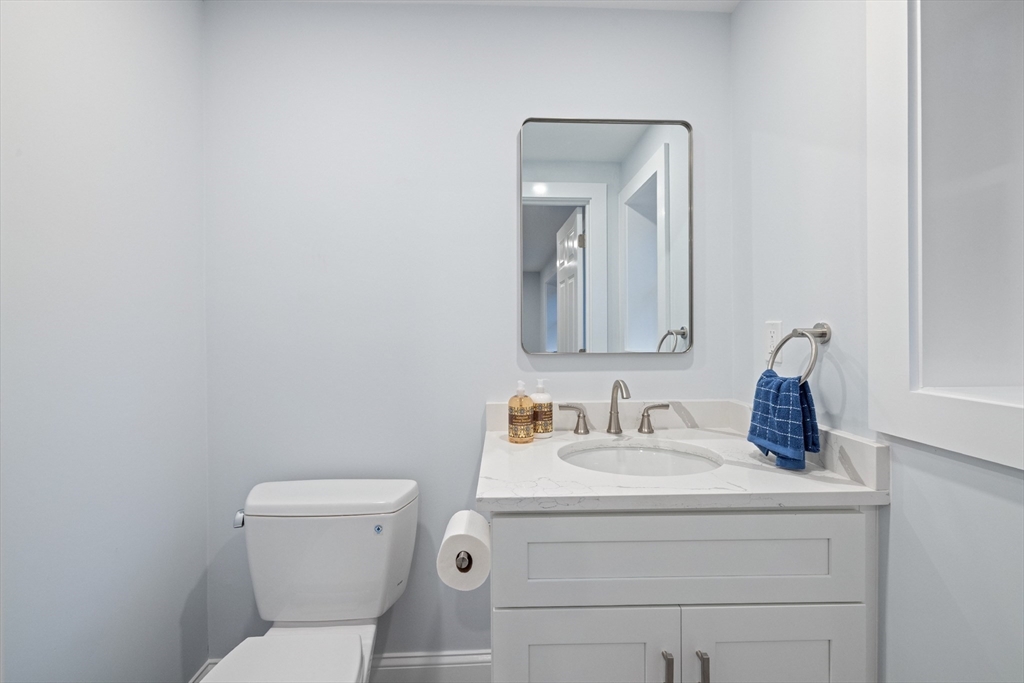 29 Village St # 1