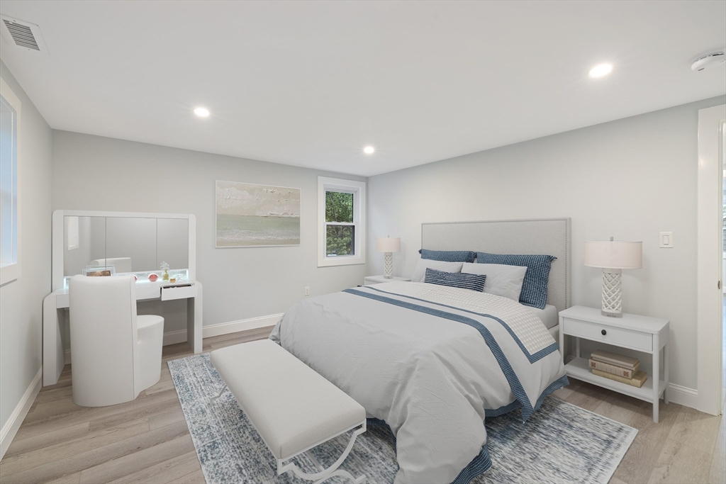 29 Village St # 1