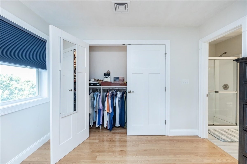 105 Green Street # 4