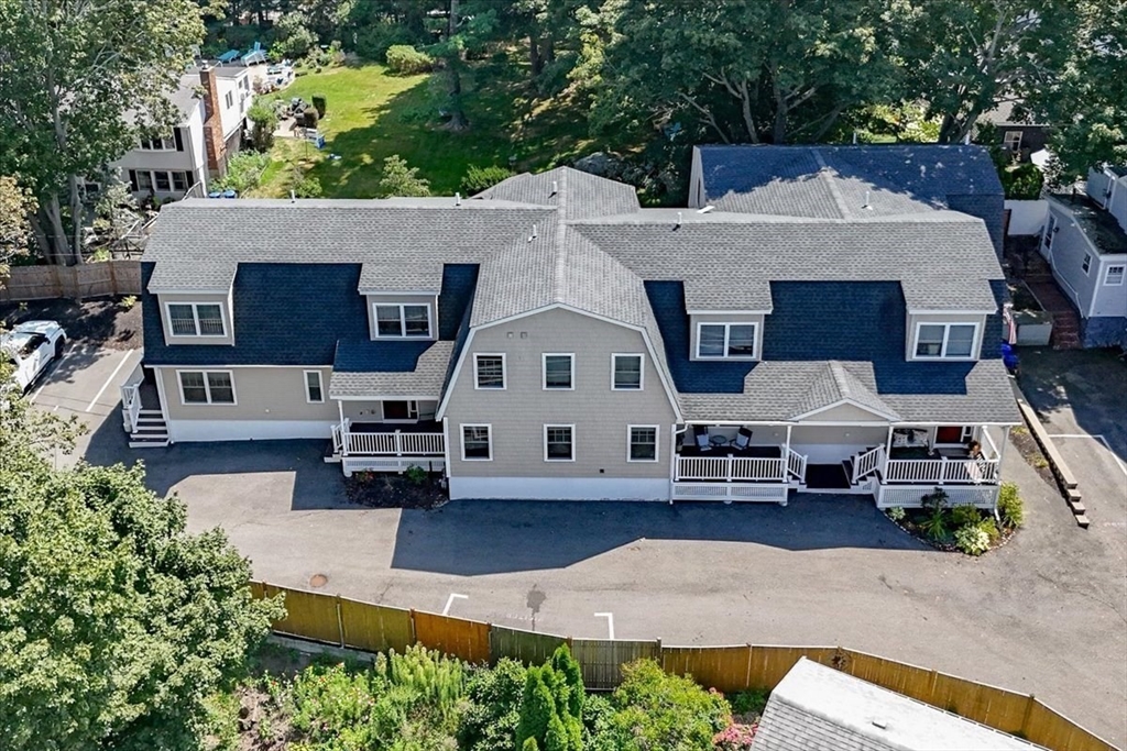 105 Green Street # 4