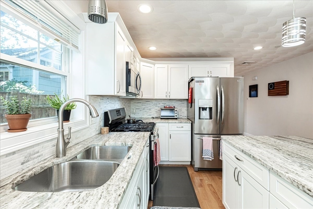 105 Green Street # 4