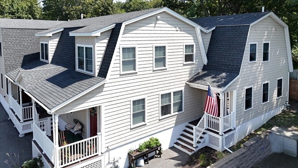 105 Green Street # 4