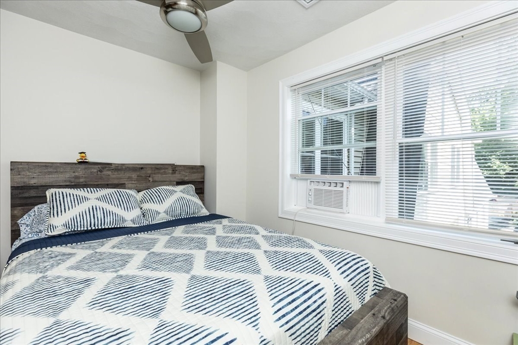 105 Green Street # 4