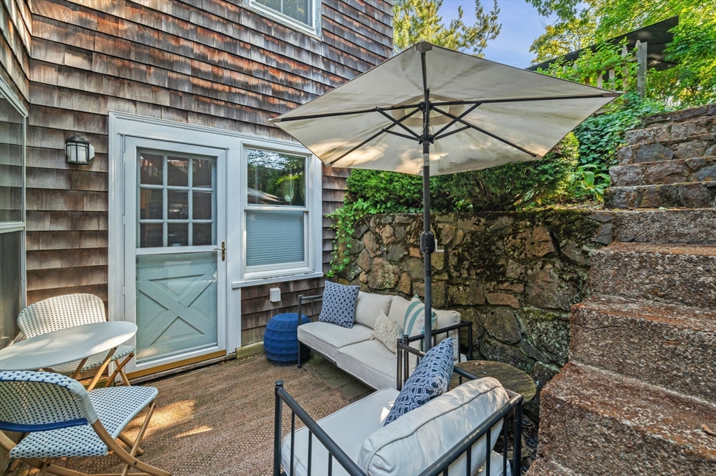 29 Front St # 1, Marblehead Unit: 1