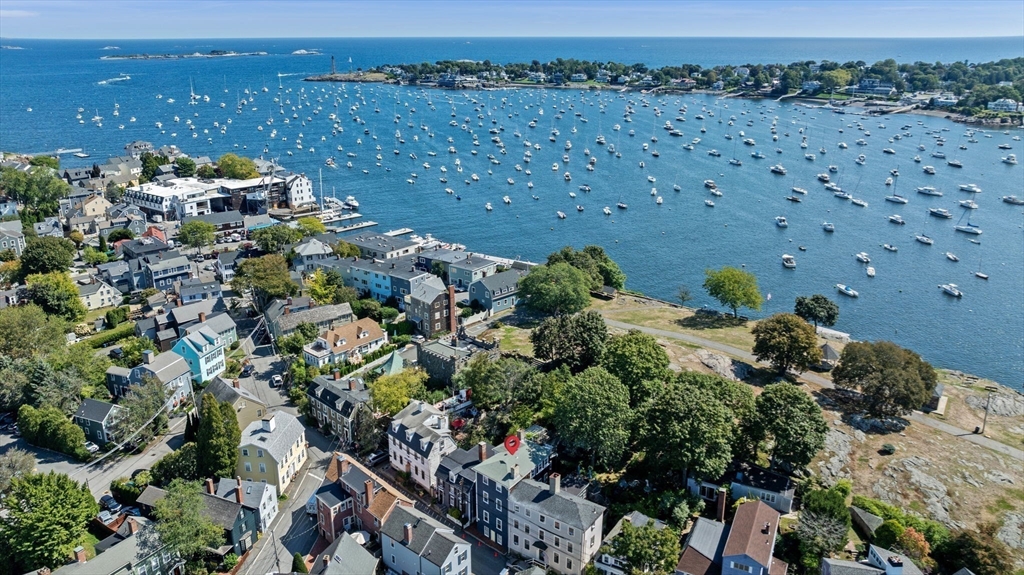 29 Front St # 1, Marblehead Unit: 1